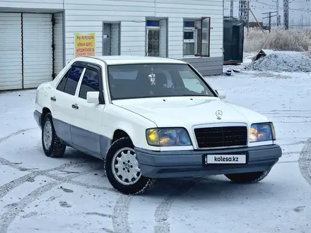 Mercedes-Benz E 220 1993 года за 2 000 000 тг. в Жезказган – фото 2