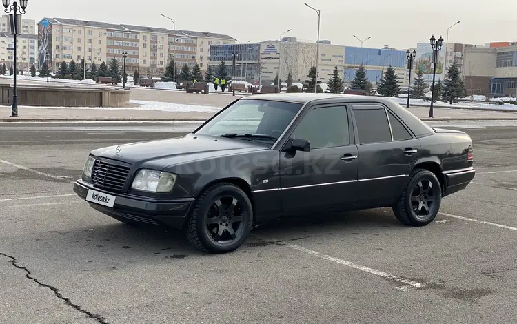 Mercedes-Benz E 220 1993 годаүшін1 650 000 тг. в Алматы