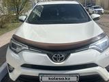Toyota RAV4 2017 годаүшін10 000 000 тг. в Караганда