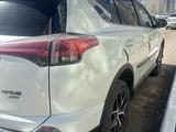 Toyota RAV4 2017 годаүшін10 000 000 тг. в Караганда – фото 5