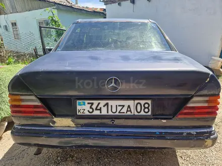 Mercedes-Benz E 230 1990 года за 400 000 тг. в Тараз – фото 3