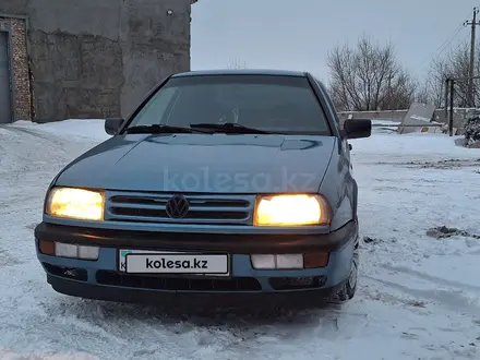 Volkswagen Vento 1993 года за 1 480 000 тг. в Караганда – фото 7