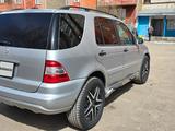 Mercedes-Benz ML 350 2004 годаүшін4 800 000 тг. в Караганда – фото 4