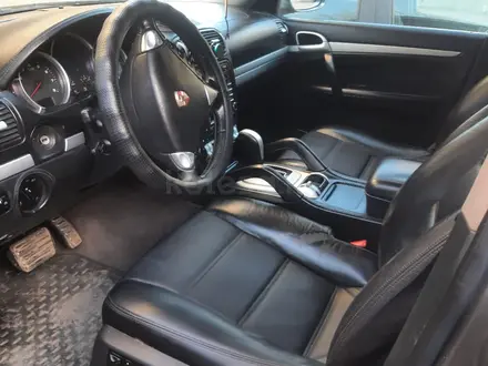 Porsche Cayenne 2003 года за 5 000 000 тг. в Уральск – фото 6