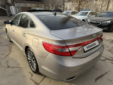 Hyundai Grandeur 2013 года за 8 500 000 тг. в Алматы – фото 11