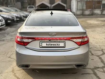 Hyundai Grandeur 2013 года за 8 500 000 тг. в Алматы – фото 8