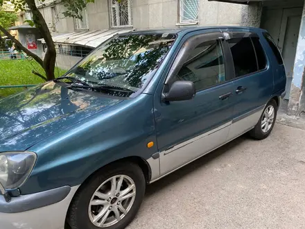 Toyota Raum 1997 года за 2 200 000 тг. в Алматы