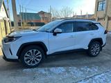 Toyota RAV4 2021 годаүшін17 000 000 тг. в Атырау