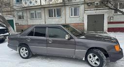 Mercedes-Benz E 220 1993 годаүшін2 550 000 тг. в Сатпаев – фото 2