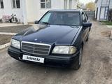 Mercedes-Benz C 180 1993 года за 1 350 000 тг. в Астана – фото 3