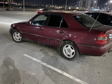 Mercedes-Benz C 180 1994 года за 1 800 000 тг. в Караганда – фото 5