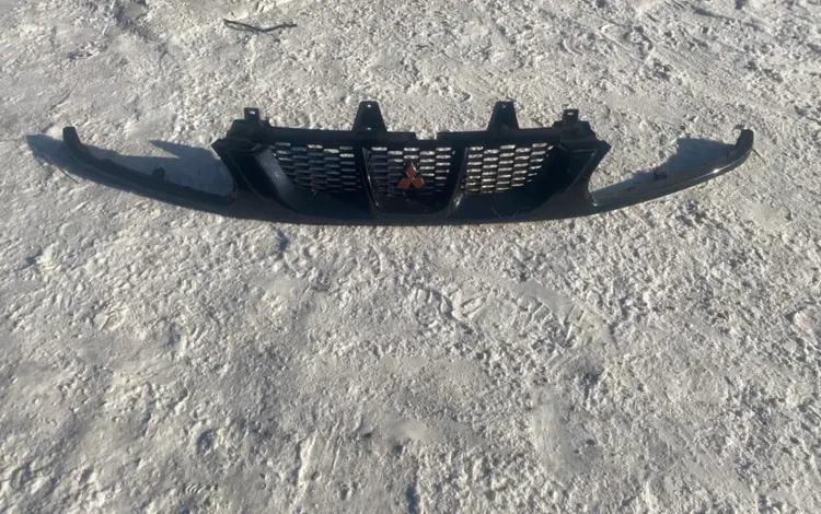 Решётка радиатора делика булка за 65 000 тг. в Семей