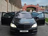 Mercedes-Benz S 63 AMG 2007 года за 15 500 000 тг. в Алматы – фото 5