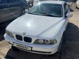 BMW 520 1998 года за 2 500 000 тг. в Жезказган