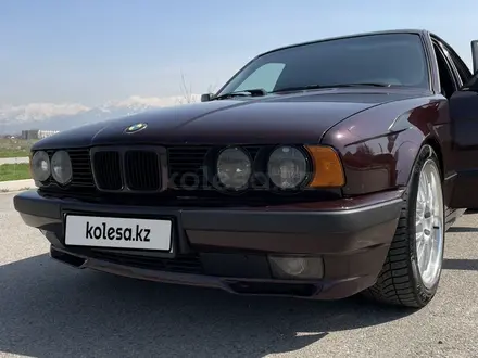 BMW 540 1991 года за 4 500 000 тг. в Алматы – фото 23