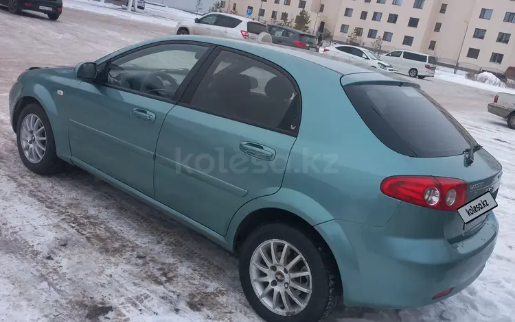 Chevrolet Lacetti 2006 годаүшін2 000 000 тг. в Астана