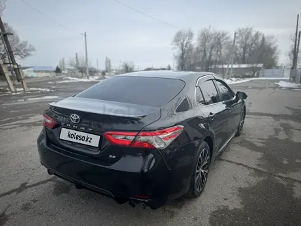 Toyota Camry 2020 годаүшін11 750 000 тг. в Тараз – фото 3