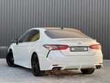 Toyota Camry 2021 годаfor14 300 000 тг. в Актобе – фото 4