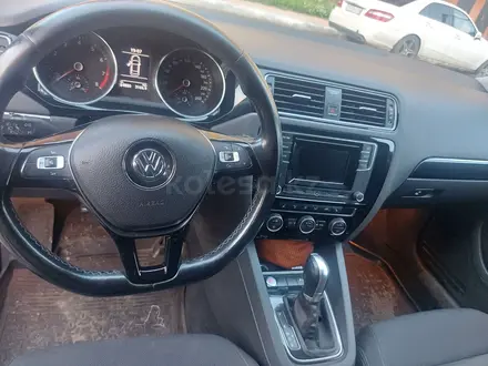 Volkswagen Jetta 2017 года за 7 200 000 тг. в Астана – фото 2