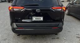 Toyota RAV4 2019 года за 8 600 000 тг. в Атырау – фото 3