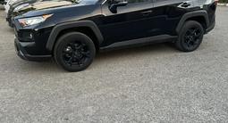 Toyota RAV4 2019 года за 8 600 000 тг. в Атырау – фото 2