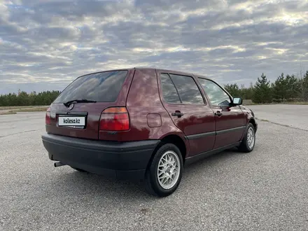 Volkswagen Golf 1993 года за 1 600 000 тг. в Костанай – фото 4