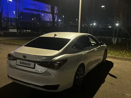 Lexus ES 250 2019 года за 18 500 000 тг. в Караганда – фото 12