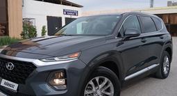 Hyundai Santa Fe 2018 годаүшін9 700 000 тг. в Туркестан