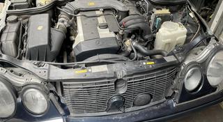 Двигатель и АКПП на Mercedes Benz W210 за 66 669 тг. в Алматы