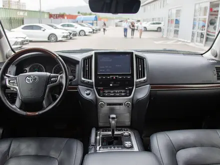 Toyota Land Cruiser 2018 года за 35 890 000 тг. в Алматы – фото 9