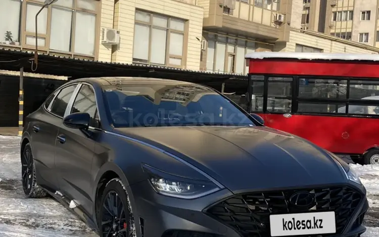 Hyundai Sonata 2023 годаfor15 200 000 тг. в Алматы