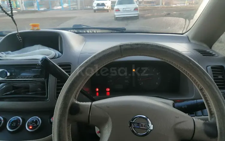 Nissan Serena 2002 года за 2 500 000 тг. в Астана