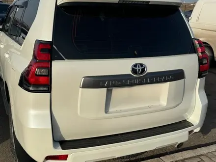 Toyota Land Cruiser Prado 2018 года за 20 400 000 тг. в Астана – фото 2