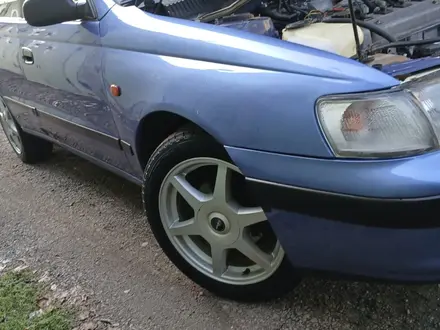 Toyota Carina E 1997 года за 2 700 000 тг. в Алматы – фото 13