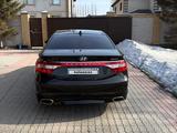 Hyundai Grandeur 2015 года за 8 900 000 тг. в Павлодар