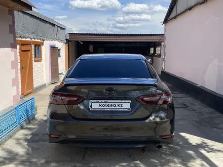 Toyota Camry 2019 года за 13 500 000 тг. в Семей – фото 3