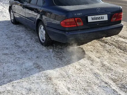 Mercedes-Benz E 280 1998 года за 2 700 000 тг. в Астана