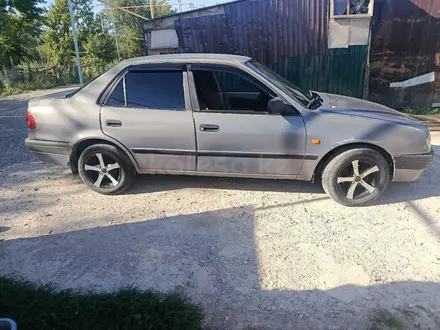 Toyota Corolla 1997 года за 1 200 000 тг. в Алматы – фото 2