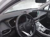 Hyundai Santa Fe 2023 года за 16 200 000 тг. в Актобе – фото 3