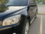 Toyota RAV4 2007 года за 6 700 000 тг. в Актобе – фото 3