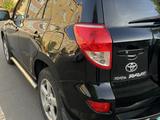 Toyota RAV4 2007 года за 6 700 000 тг. в Актобе – фото 5
