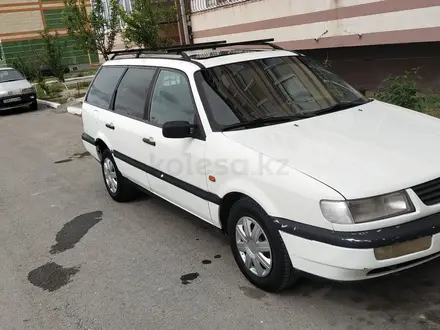 Volkswagen Passat 1994 годаүшін1 800 000 тг. в Тараз – фото 3