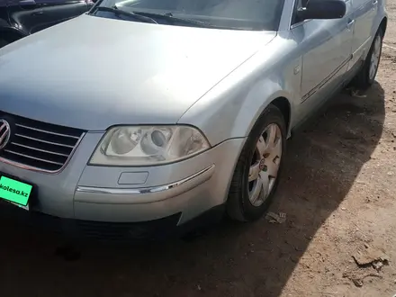 Volkswagen Passat 2002 года за 3 000 000 тг. в Астана – фото 4