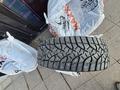 Комплект зимней резины бричстоун за 135 000 тг. в Астана – фото 5
