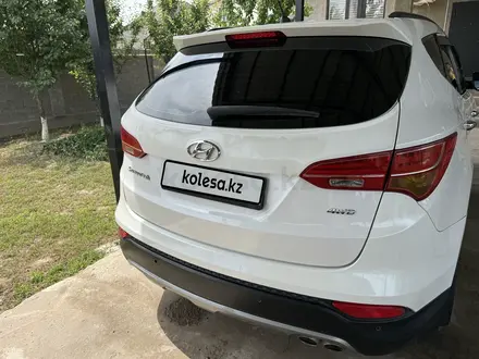 Hyundai Santa Fe 2013 года за 7 500 000 тг. в Шымкент – фото 9