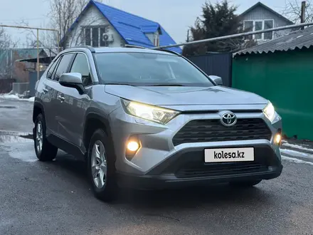Toyota RAV4 2019 года за 14 500 000 тг. в Алматы