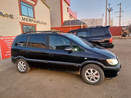 Opel Zafira 2002 года за 3 000 000 тг. в Атырау – фото 4