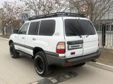 Toyota Land Cruiser 2007 годаүшін13 000 000 тг. в Актау – фото 4