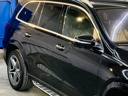 Mercedes-Benz GLS 450 2019 года за 50 000 000 тг. в Алматы – фото 15