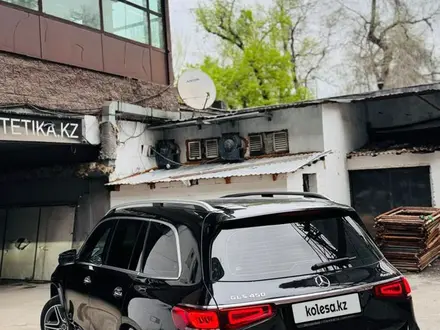 Mercedes-Benz GLS 450 2019 года за 50 000 000 тг. в Алматы – фото 19